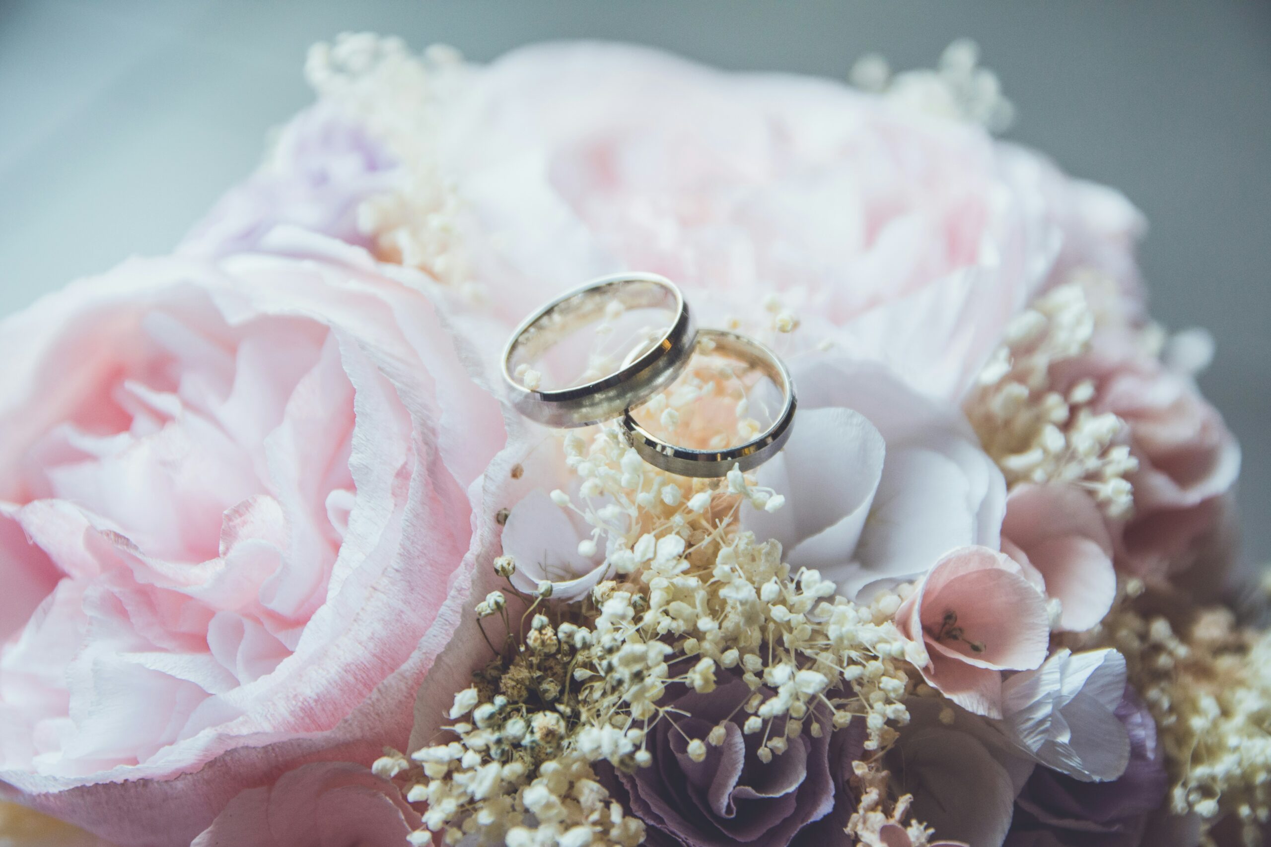 Foto fedi matrimonio per servizio fotografico