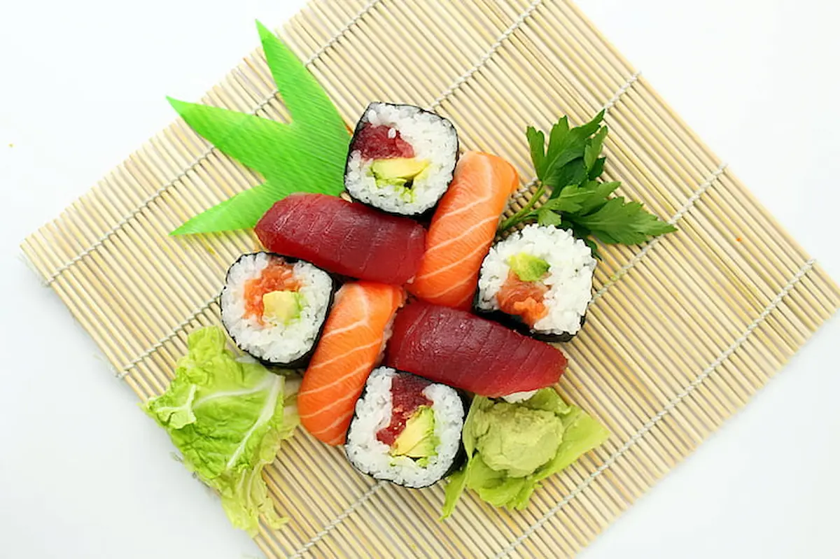 sushi a casa 10 strumenti indispensabili
